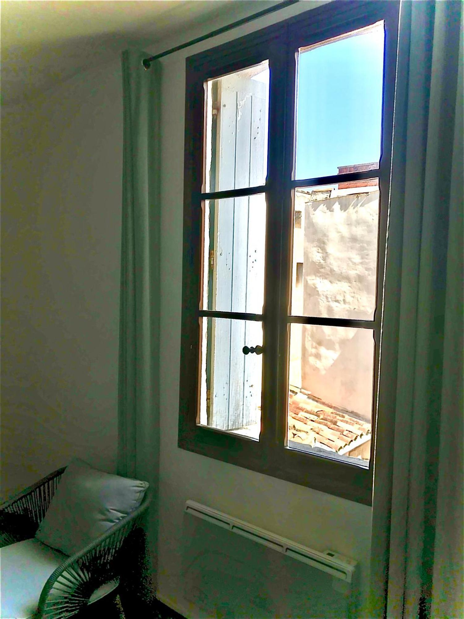 Appartement Cosy Et Calme - Centre Historique Montpellier Luaran gambar