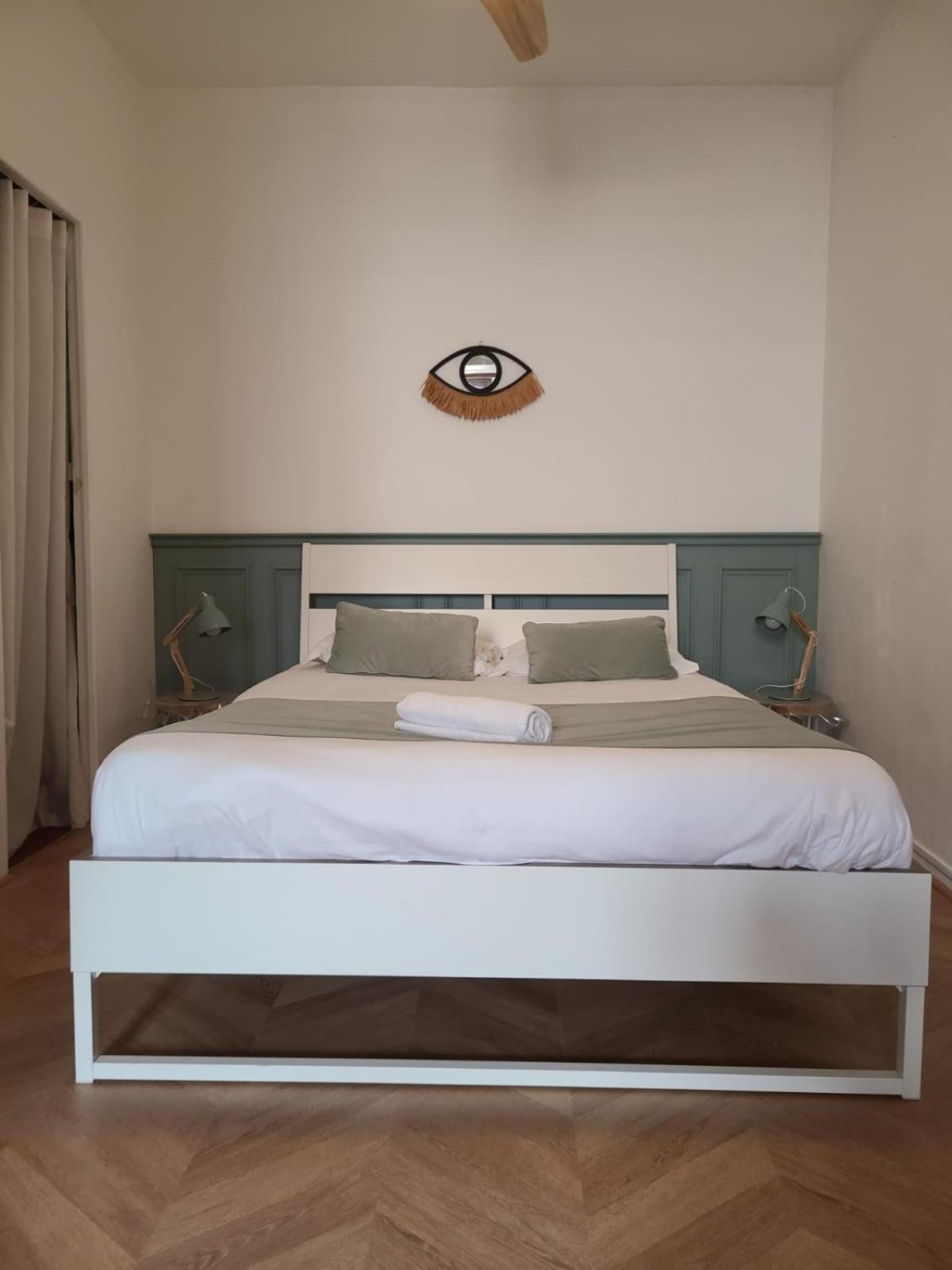 Appartement Cosy Et Calme - Centre Historique Montpellier Luaran gambar