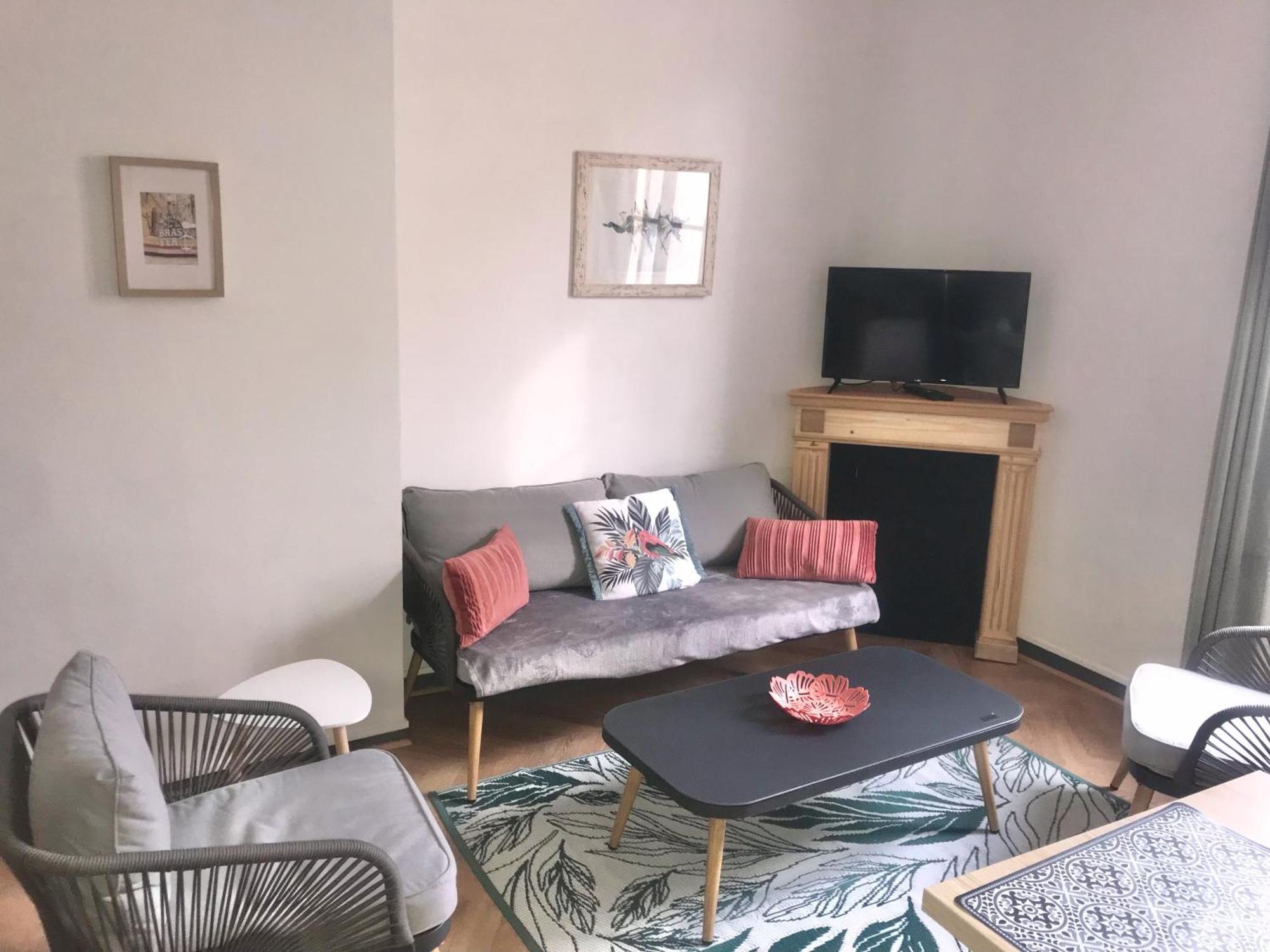 Appartement Cosy Et Calme - Centre Historique Montpellier Luaran gambar