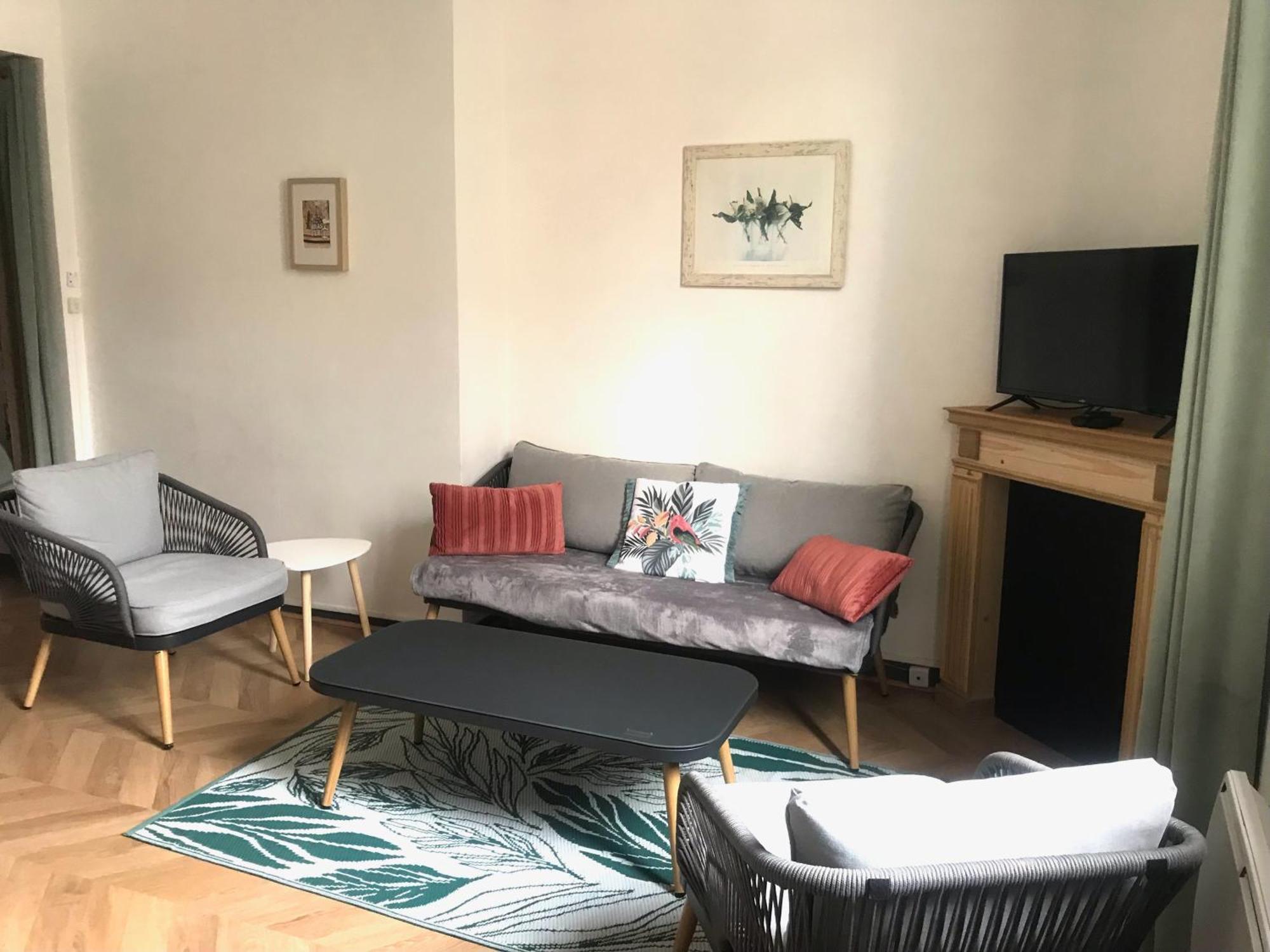 Appartement Cosy Et Calme - Centre Historique Montpellier Luaran gambar